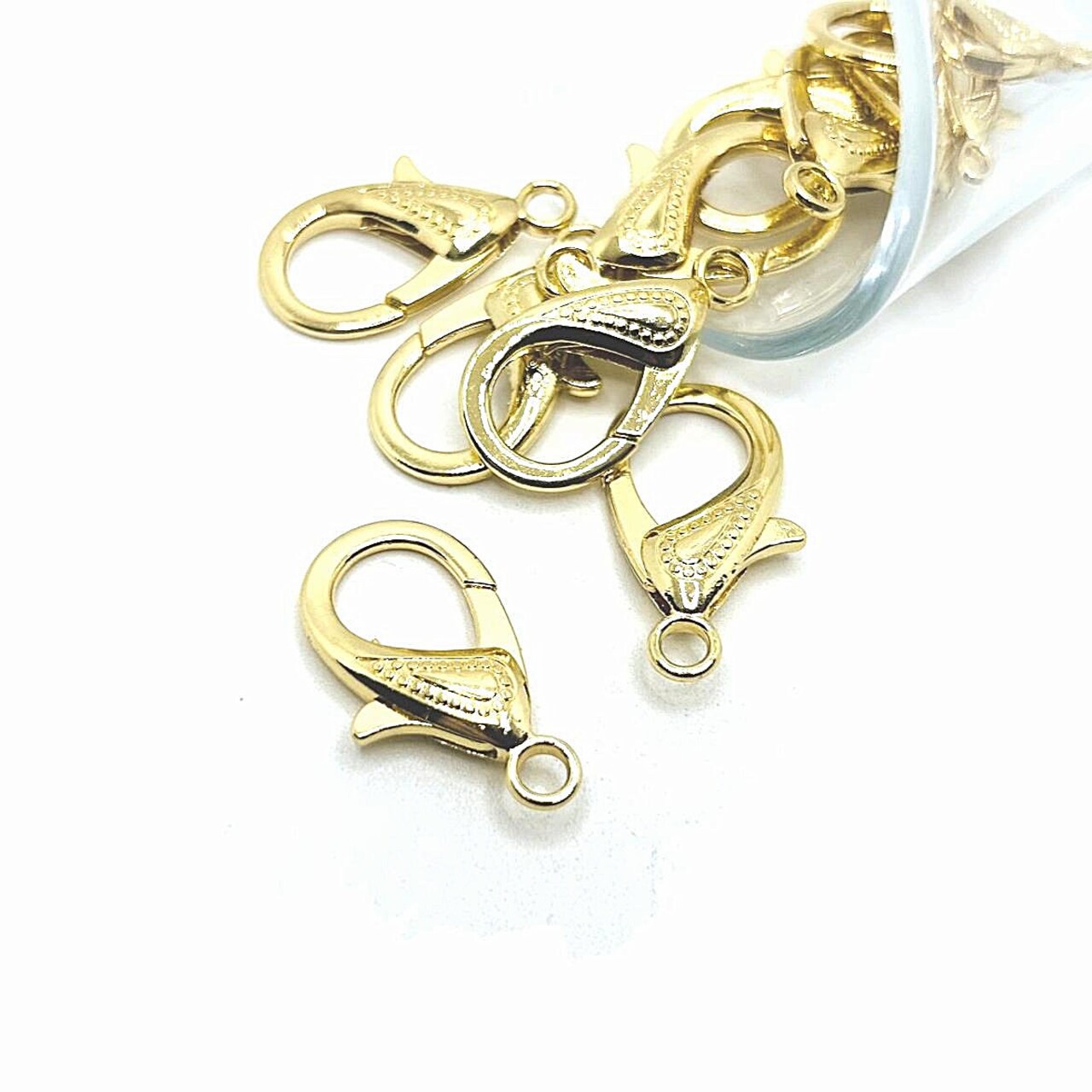 4, 20 or 50 pieces: 16 x 31 mm KC Gold/Light Gold Plated Decorative Lobster Clasps